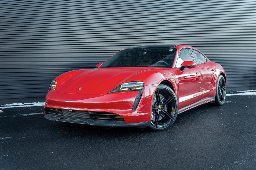 2024 Porsche Taycan Base's photo