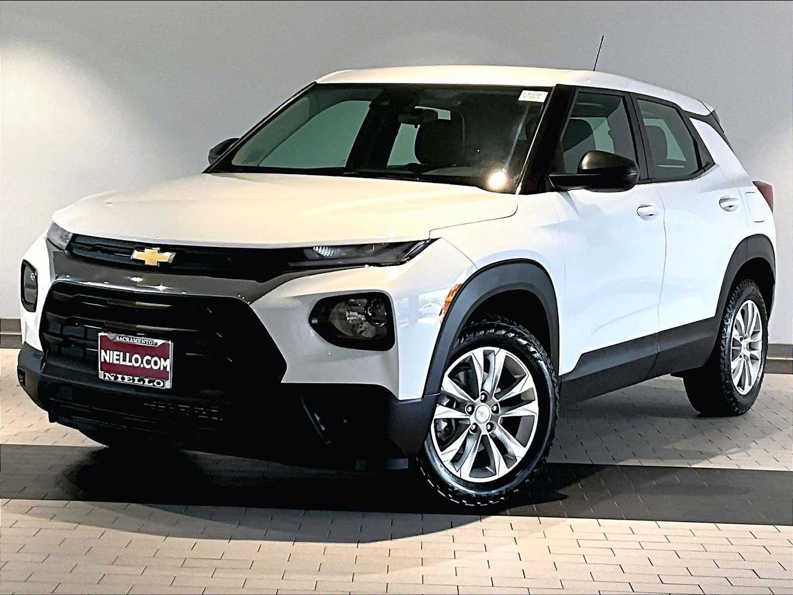 2023 Chevrolet TrailBlazer LS
