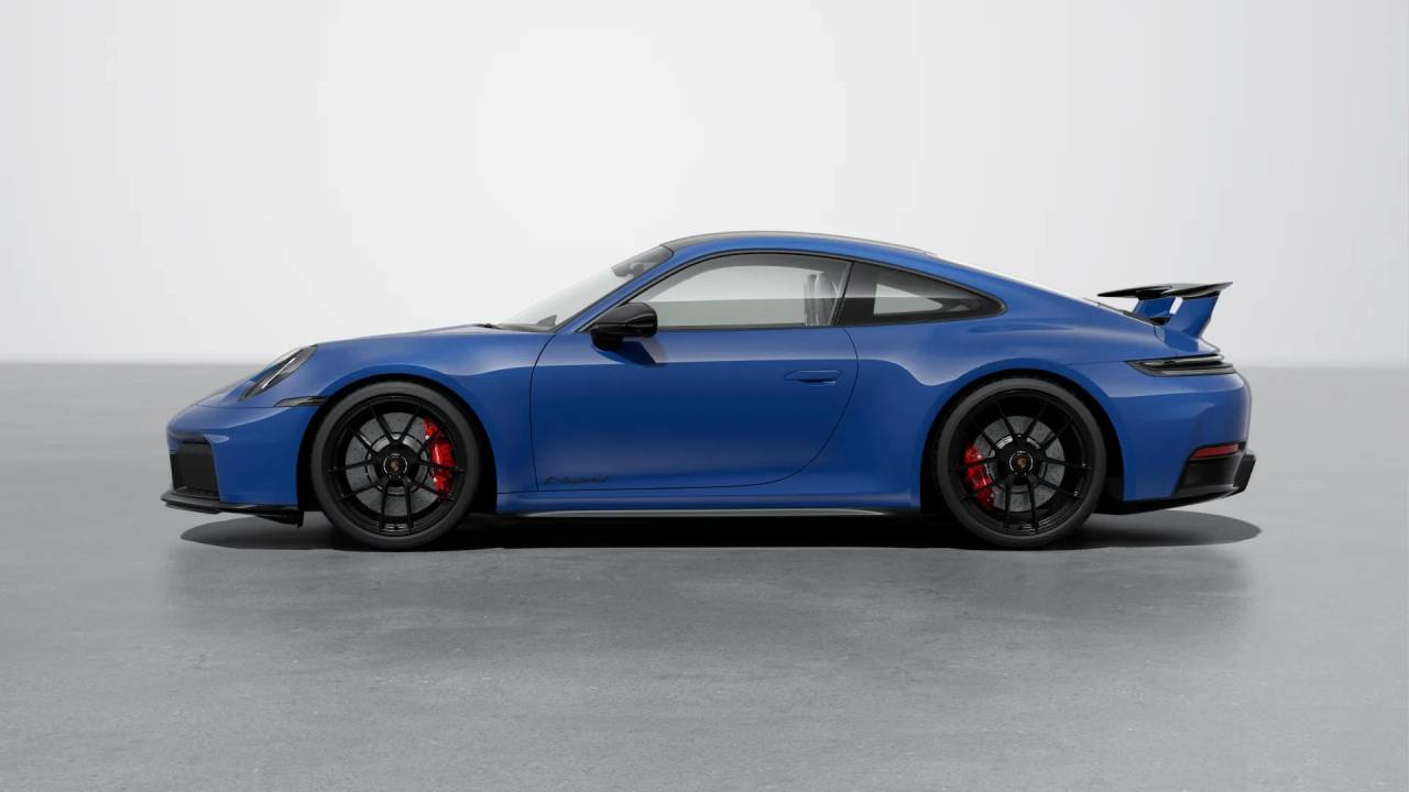 2026 Porsche 911 4 GTS Coupe photo 2