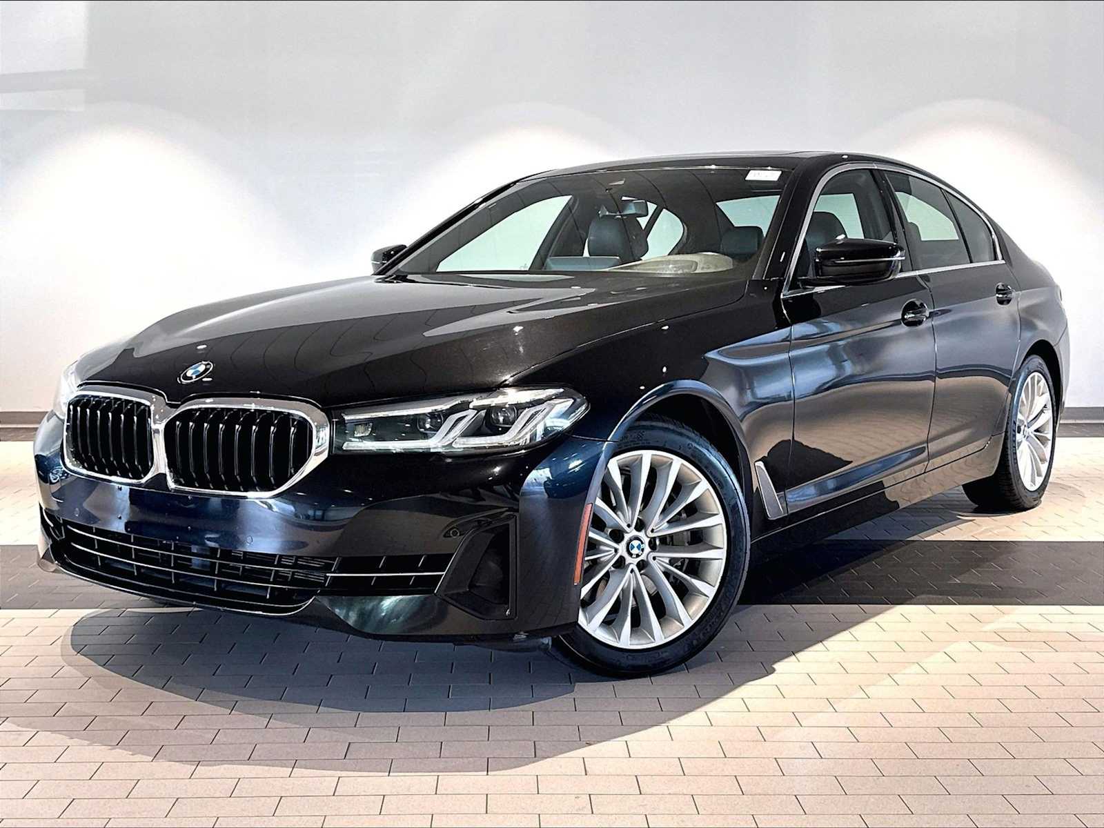 2021 BMW 5 Series 540i xDrive Sedan's photo
