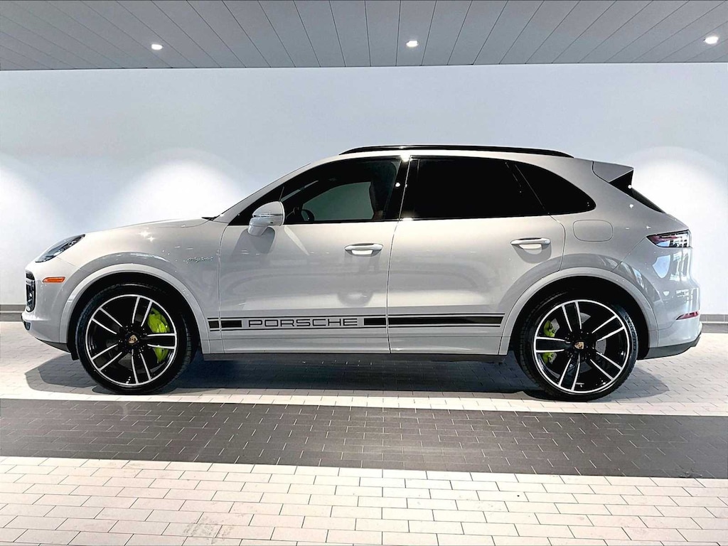 Certified 2023 Porsche Cayenne Turbo S E-Hybrid AWD SUV