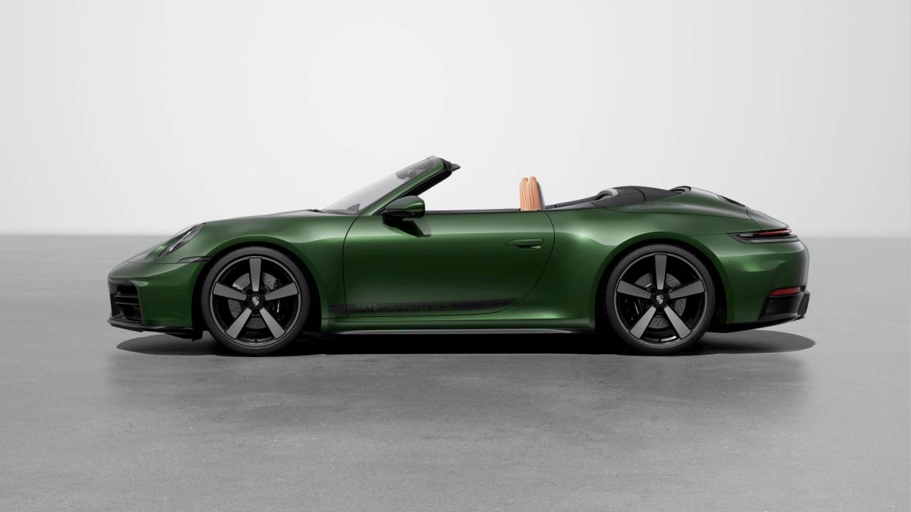 2026 Porsche 911 4S Cabriolet photo 2