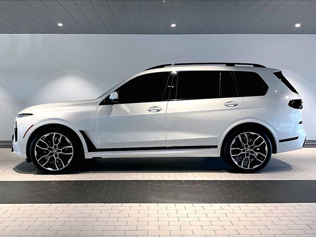 Used 2023 BMW X7 xDrive40i Sports Activity Vehicle SUV