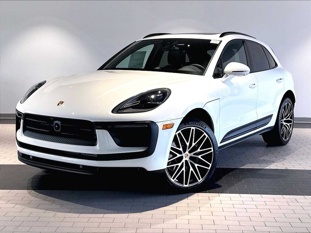 New 2026 Porsche Macan AWD SUV