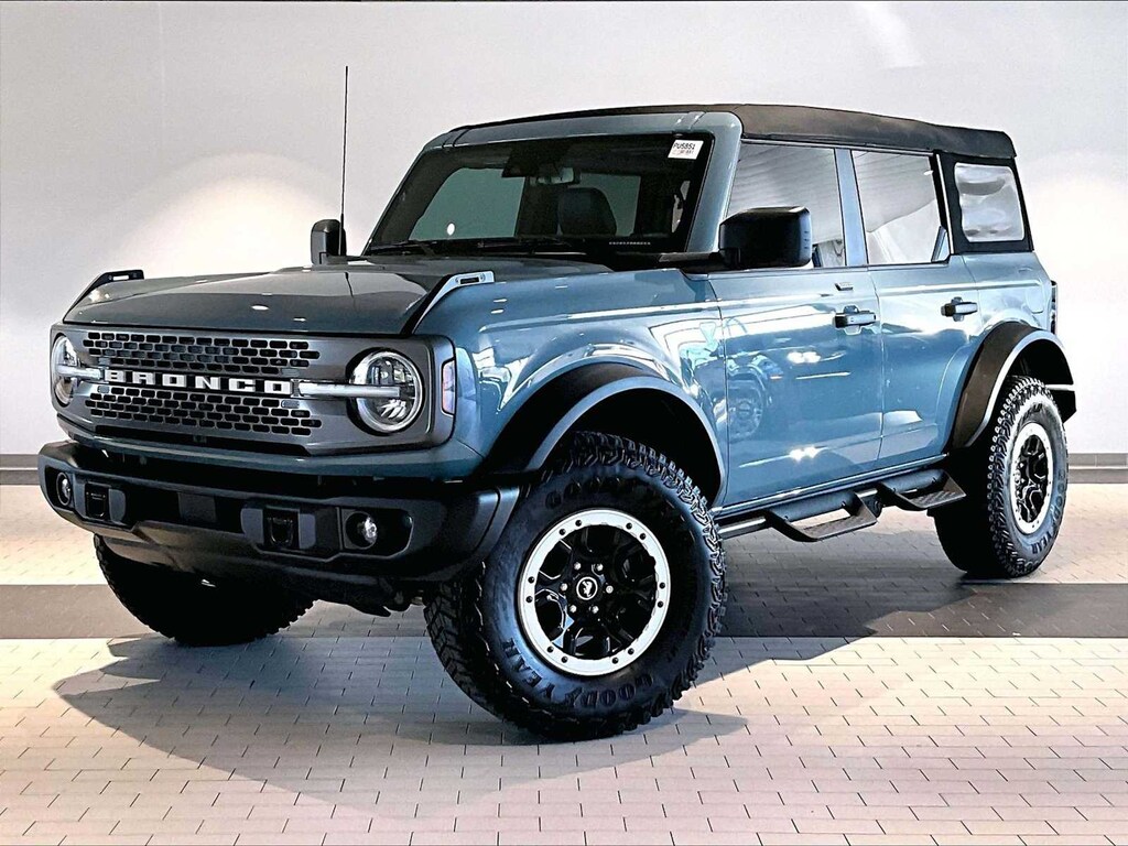 Used 2023 Ford Bronco Badlands 4 Door Advanced 4x4 SUV