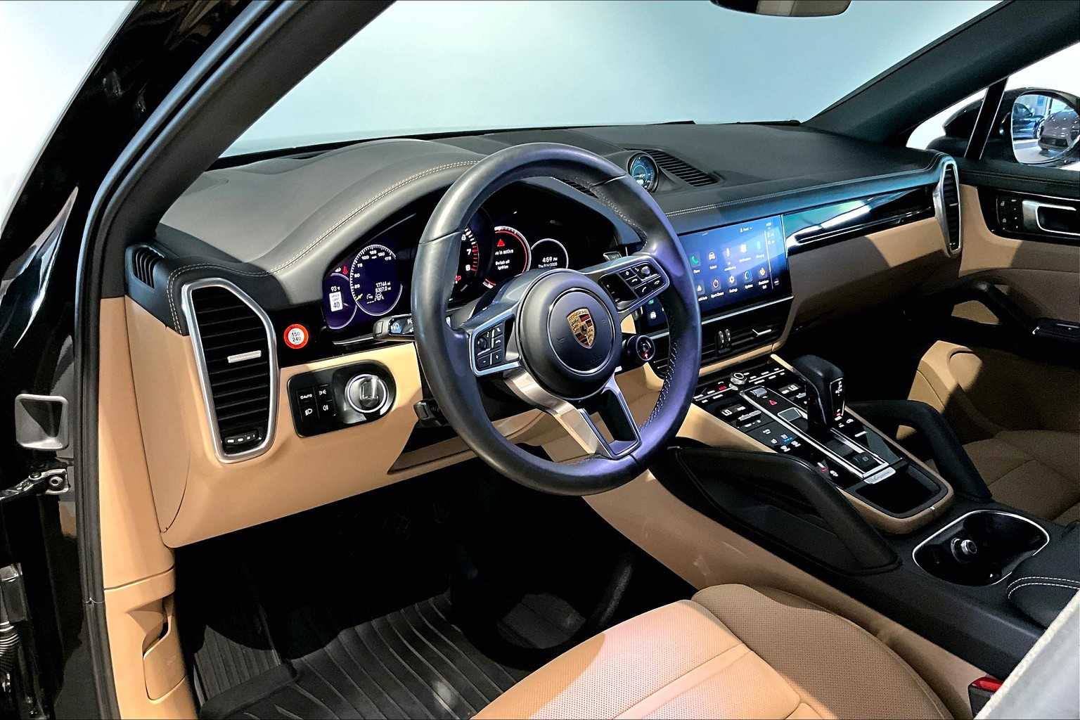 2023 Porsche Cayenne E-Hybrid Coupe photo 4
