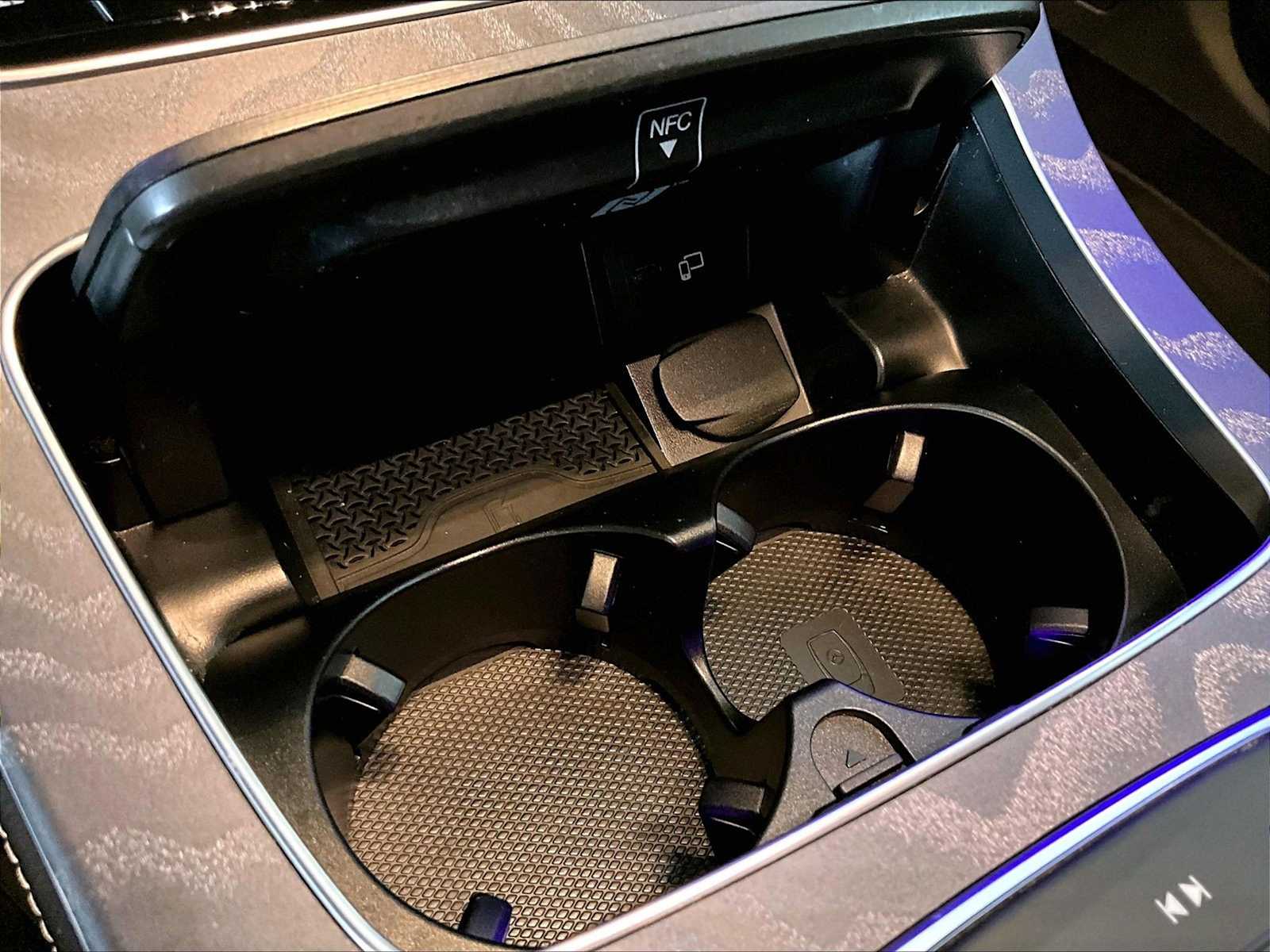 2022 Mercedes-Benz E-Class E350 - Photo 26