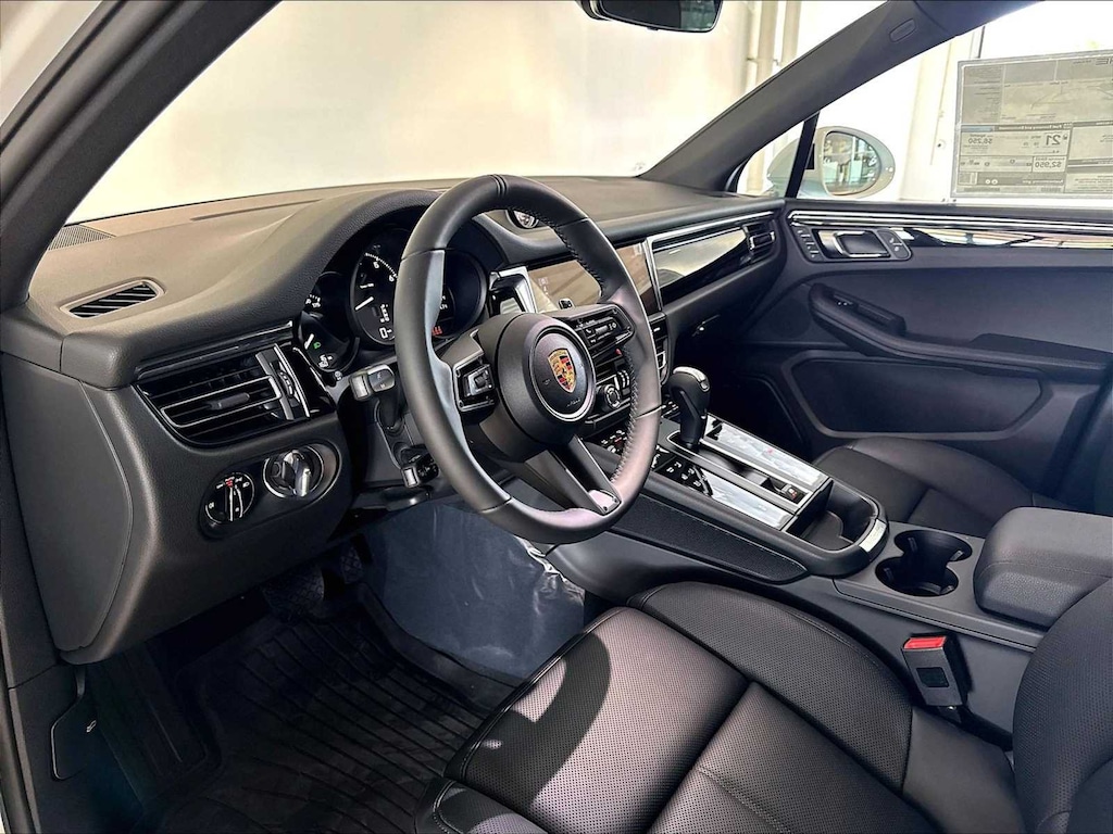 New 2026 Porsche Macan AWD SUV