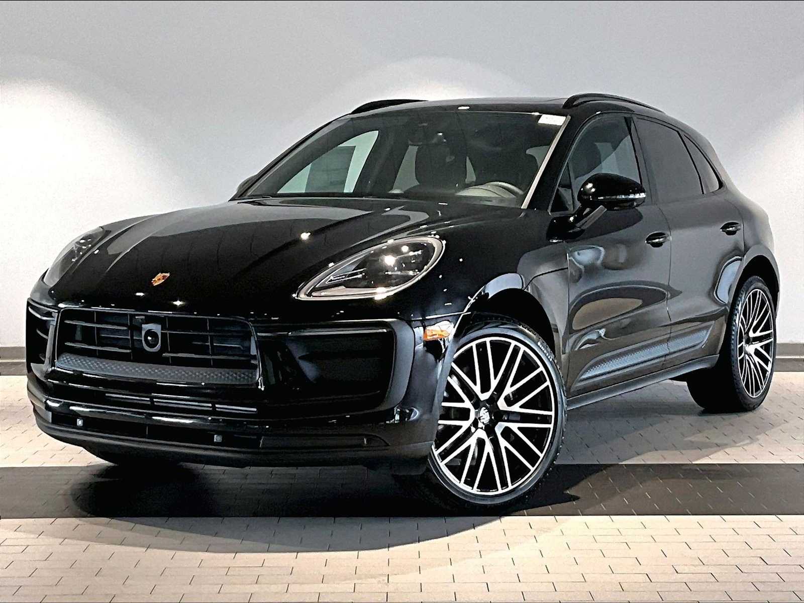 2026 Porsche Macan AWD SUV image 1