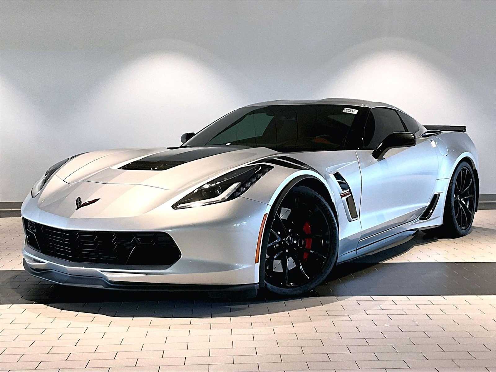 2018 Chevrolet Corvette Grand Sport Coupe 2LT's photo