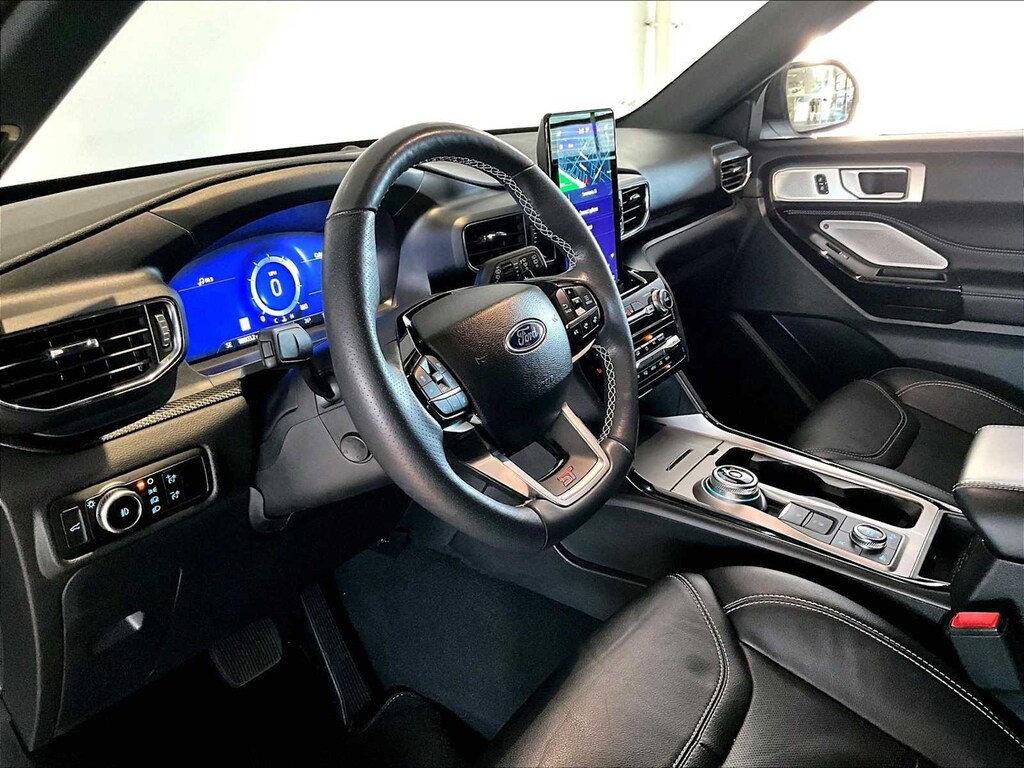 Used 2024 Ford Explorer ST 4WD SUV