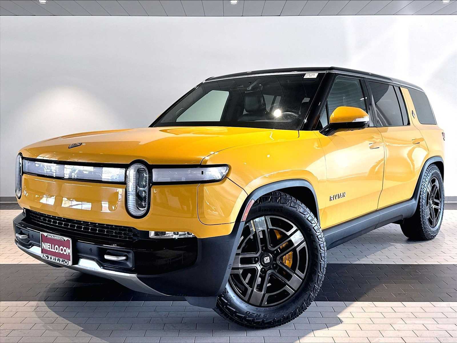 Used 2023 Rivian R1S Adventure with VIN 7PDSGABA7PN012605 for sale in Sacramento, CA