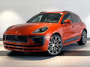 2025 Porsche Macan S AWD SUV