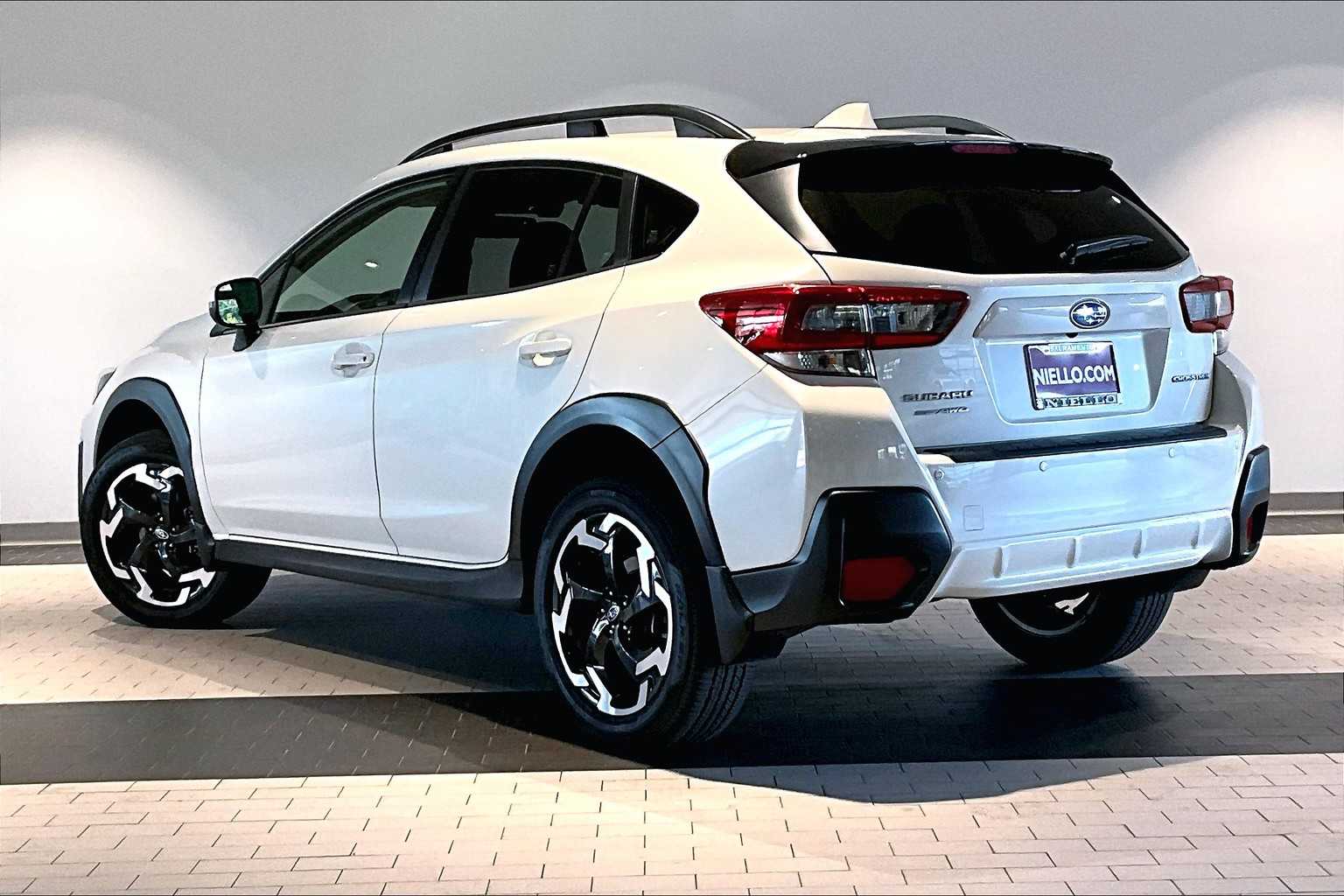 2023 Subaru Crosstrek Limited photo 3