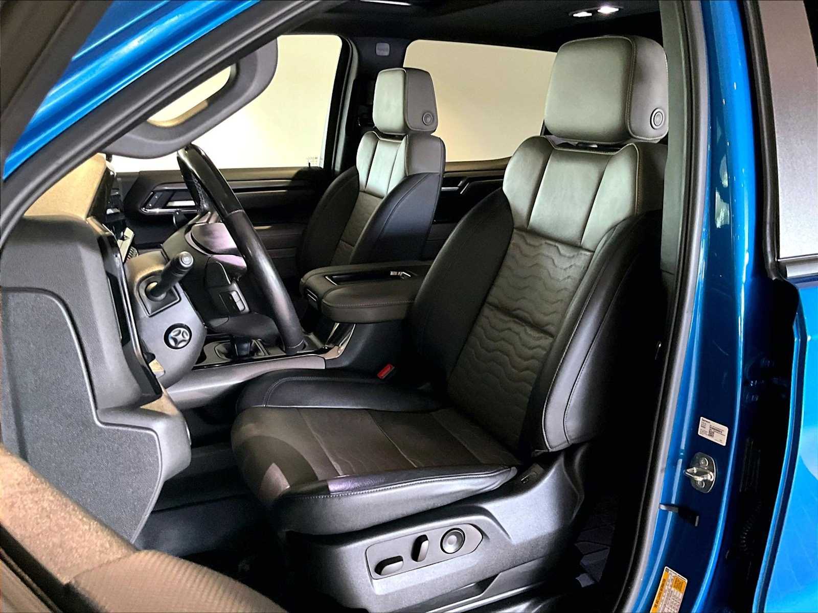 2022 Chevrolet Silverado 1500 ZR2 4WD Crew Cab 147 photo 4