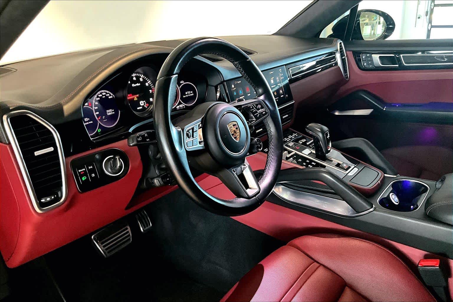 2022 Porsche Cayenne Turbo Coupe photo 4