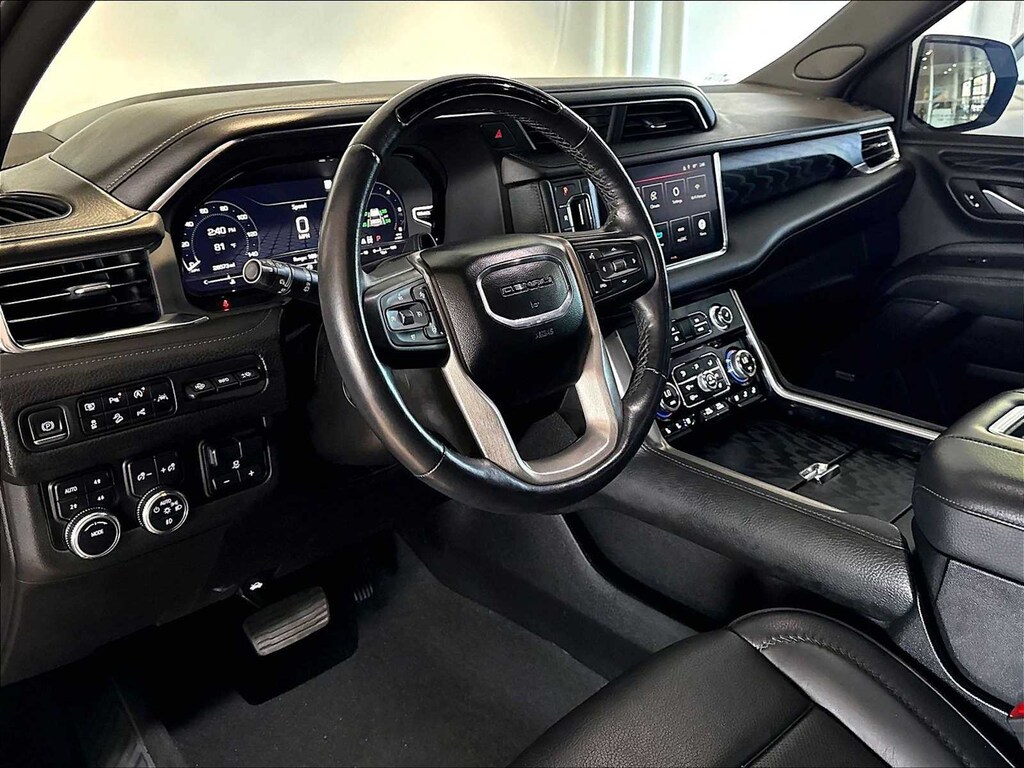 Used 2023 GMC Yukon Denali Denali 4WD 4dr SUV