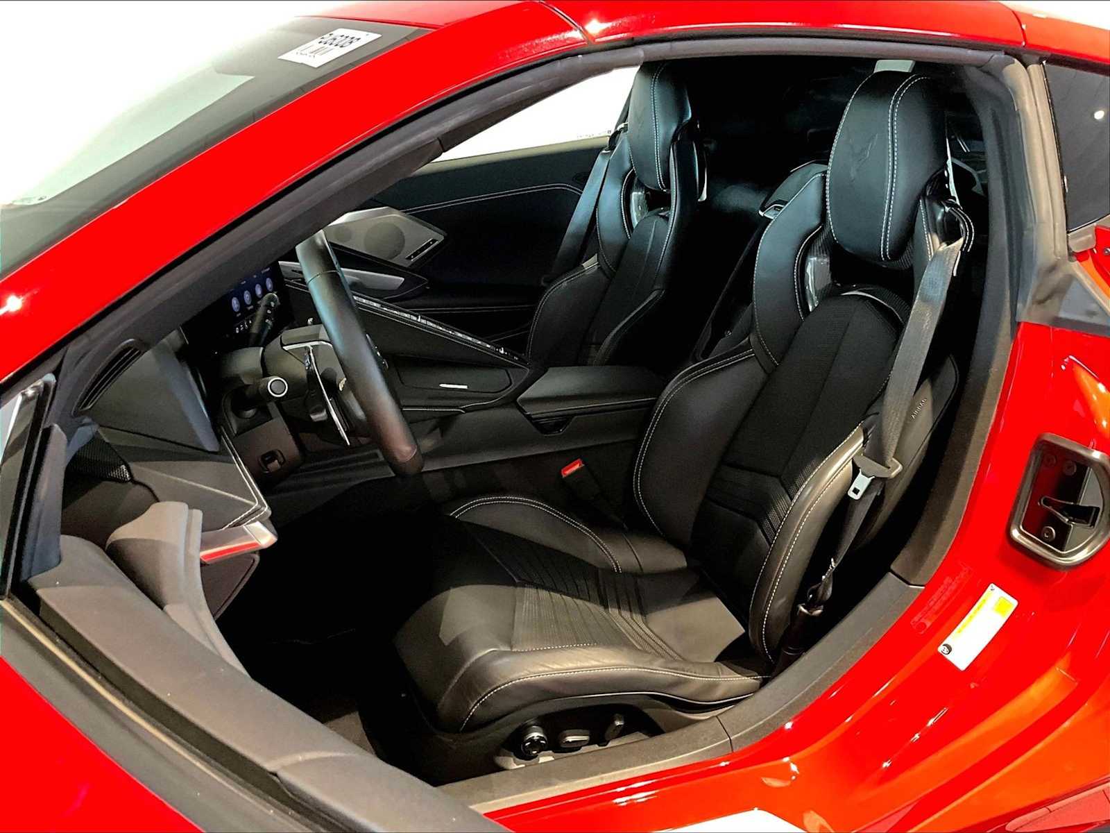 2023 Chevrolet Corvette 2LT 2dr Stingray Cpe photo 4