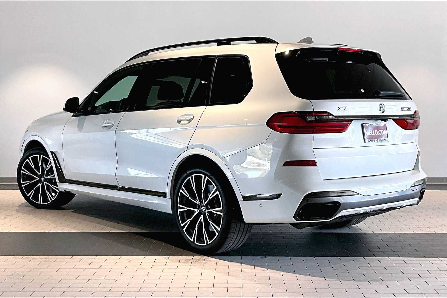 2021 Bmw X7 M50i photo 3