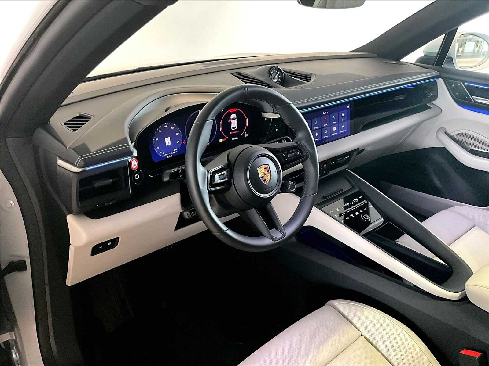 2024 Porsche Macan Electric 4 photo 4