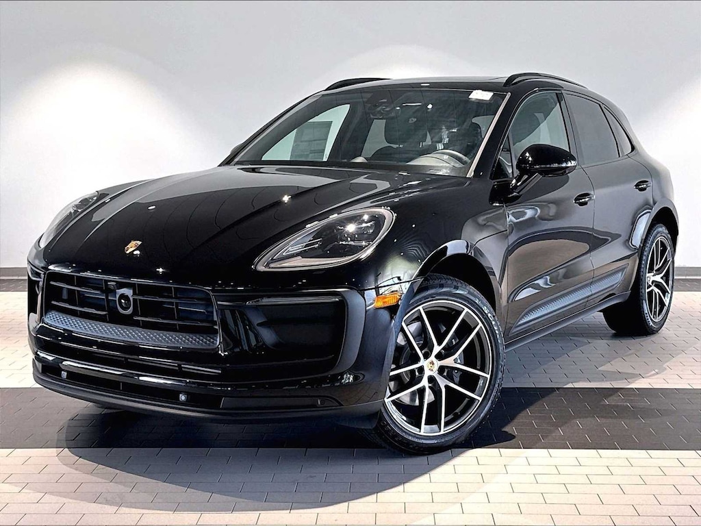 New 2026 Porsche Macan AWD SUV