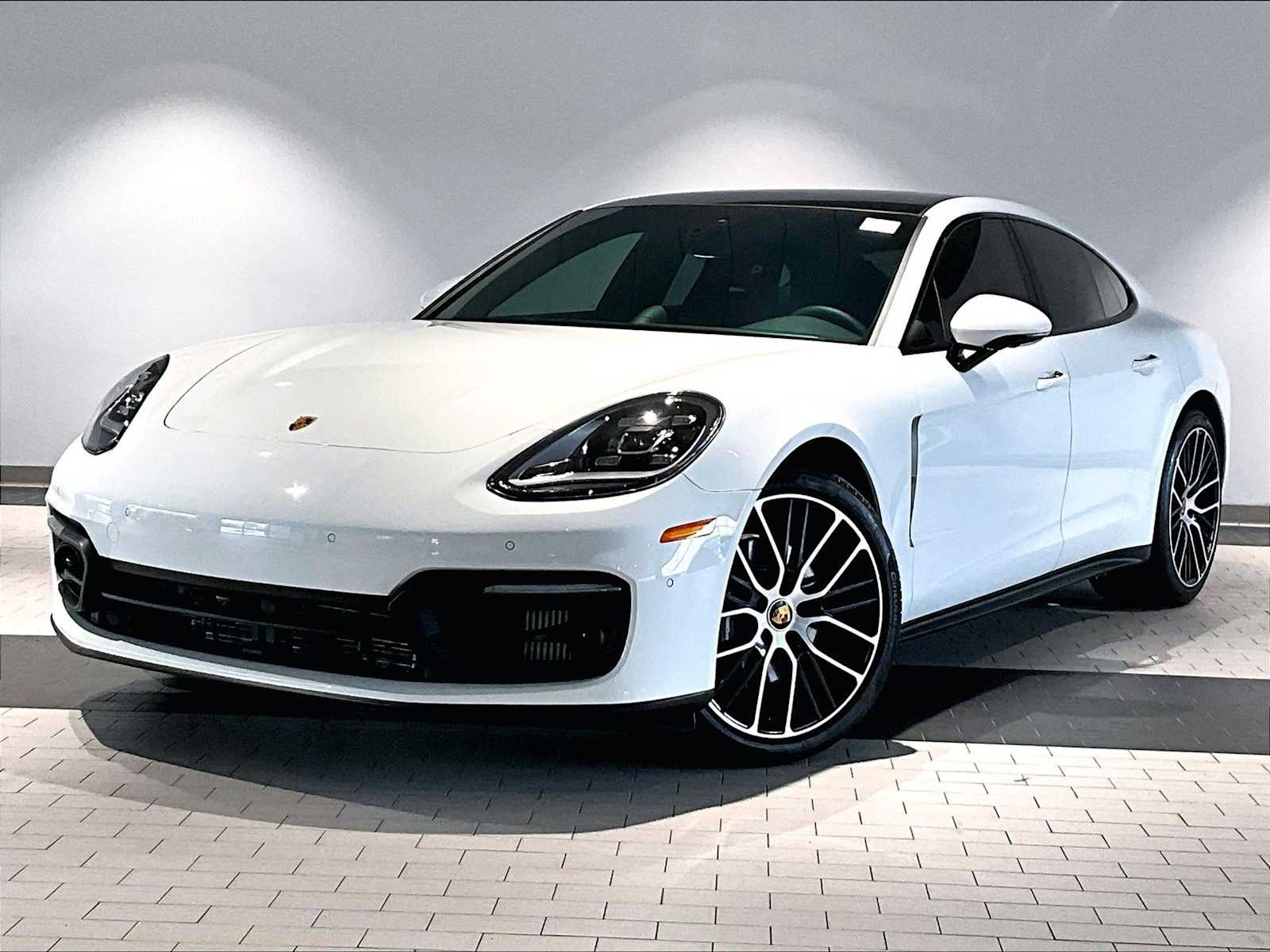 2023 Porsche Panamera Platinum Edition's photo