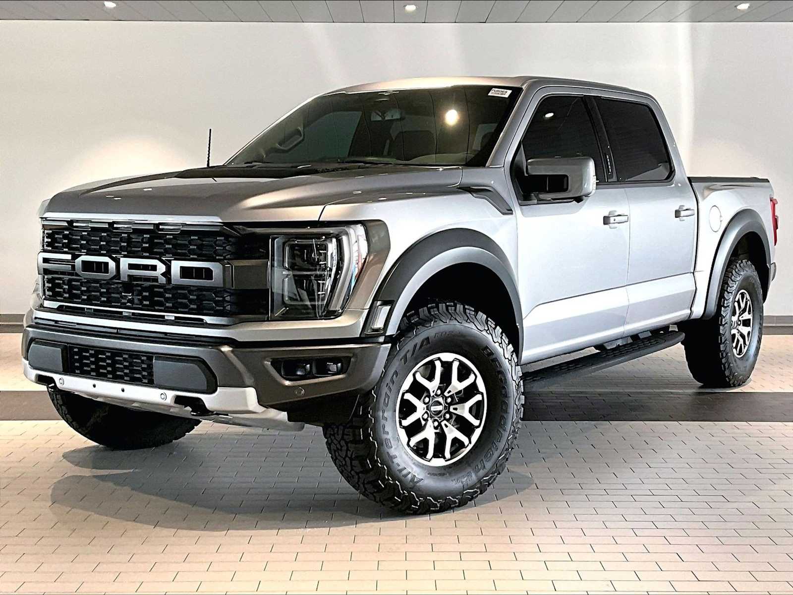 2023 Ford F-150 Raptor 4WD Supercrew 5.5 Box photo 1