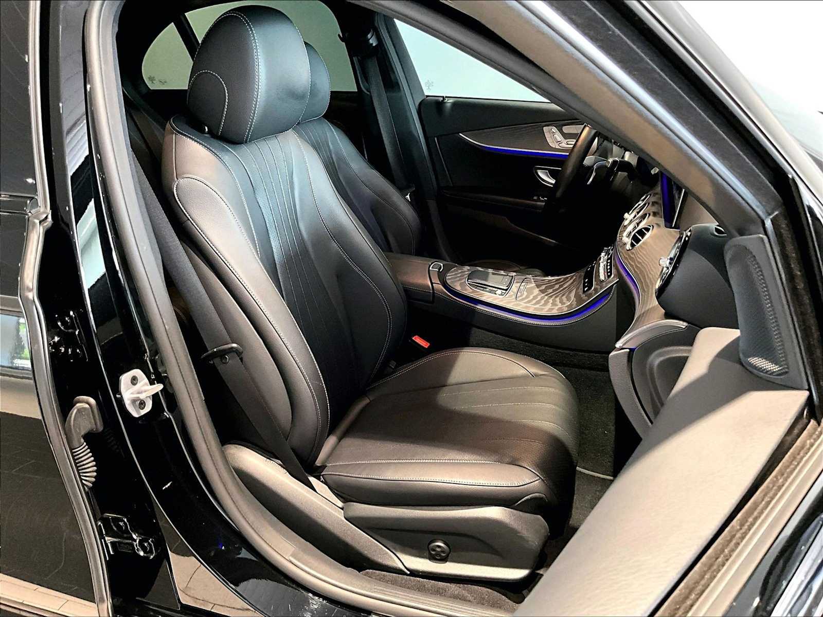 2022 Mercedes-Benz E-Class E350 - Photo 19