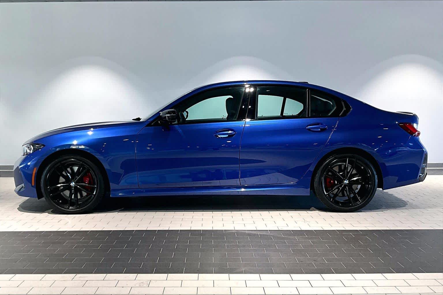 2024 Bmw 340i xDrive photo 2