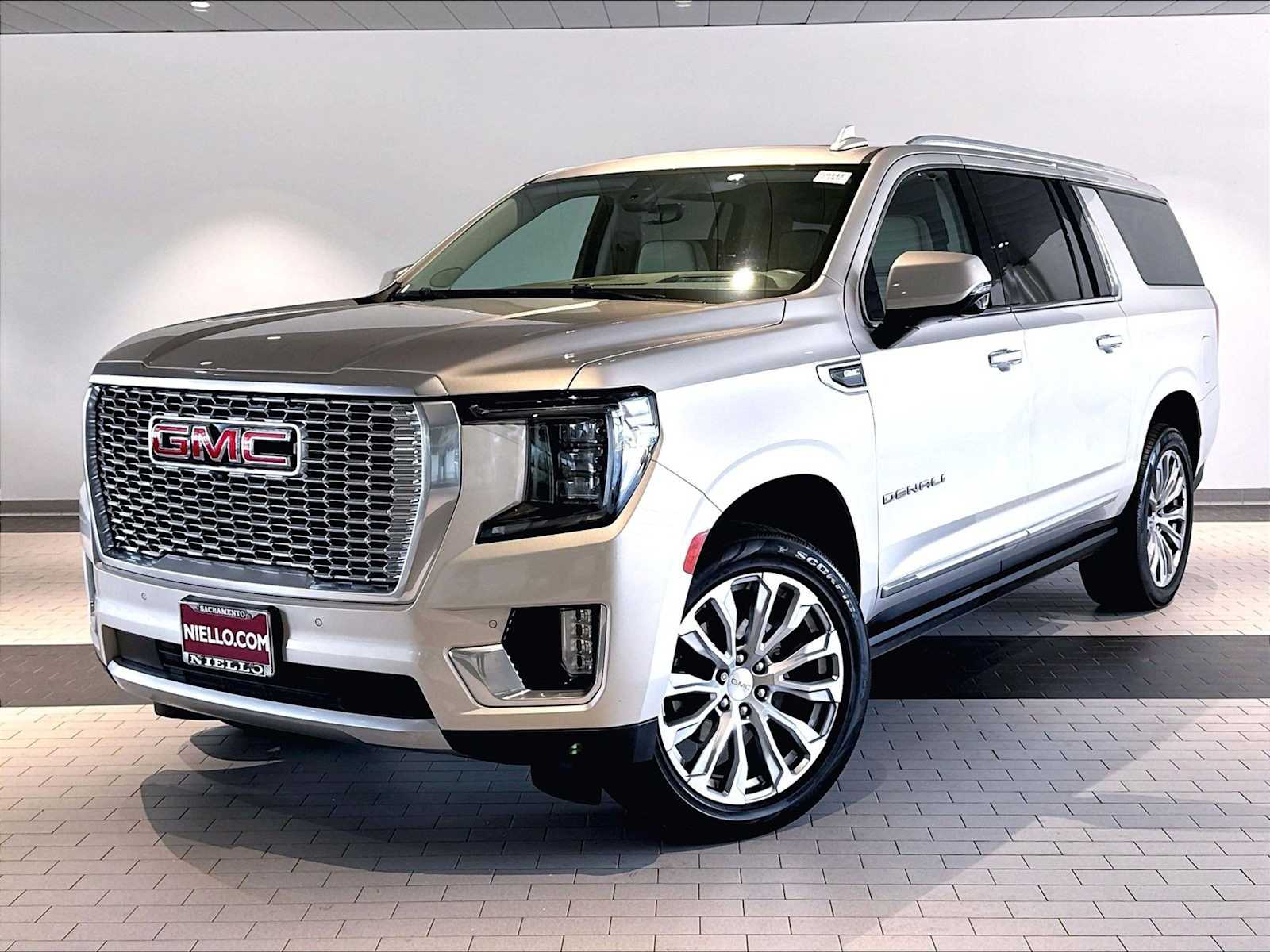 2021 GMC Yukon Denali AWD's photo