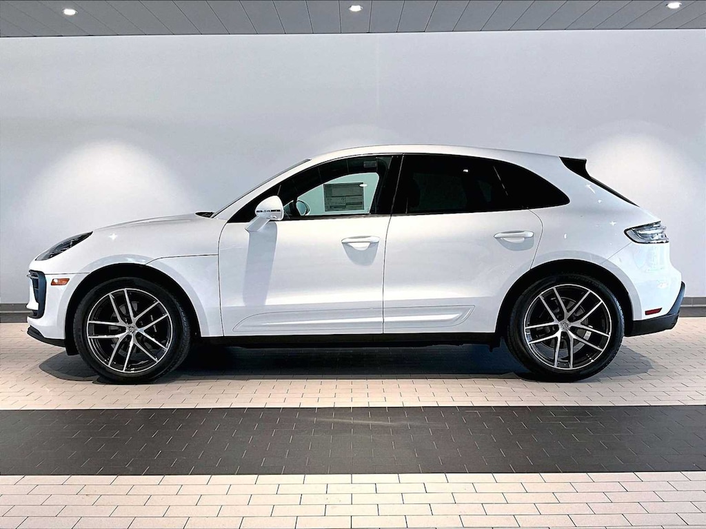 New 2026 Porsche Macan AWD SUV