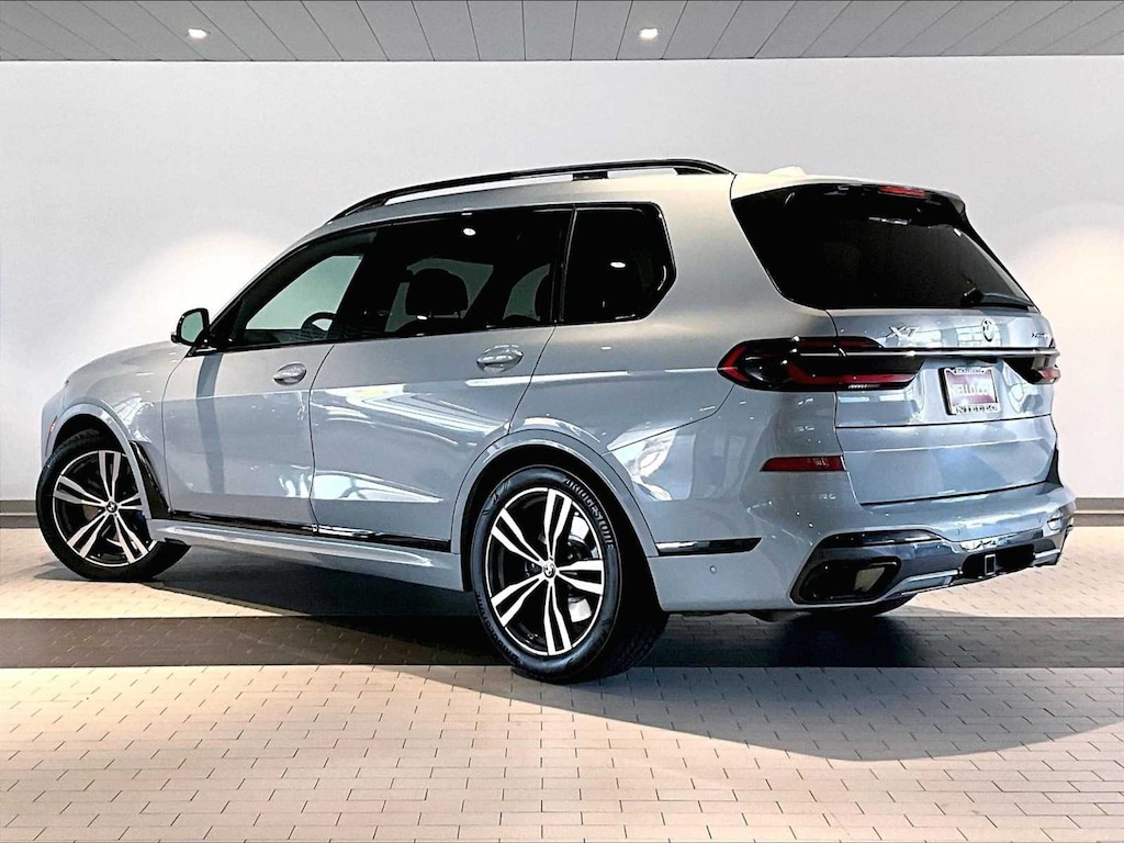 Used 2023 BMW X7 xDrive40i Sports Activity Vehicle SUV