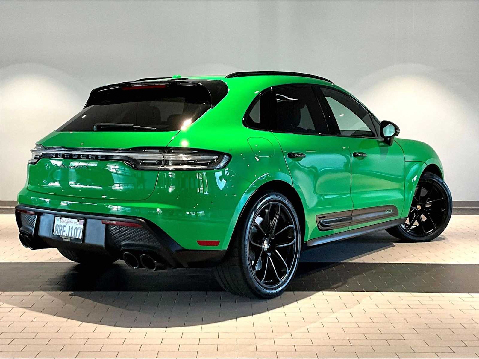 2023 Porsche Macan GTS AWD photo 6