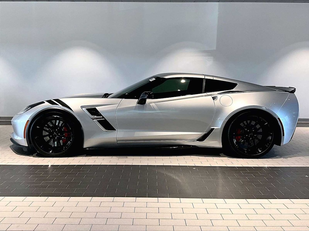 Used 2018 Chevrolet Corvette Grand Sport 2LT 2dr Cpe Coupe