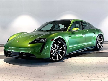 2022 Porsche Taycan 4S AWD Sedan