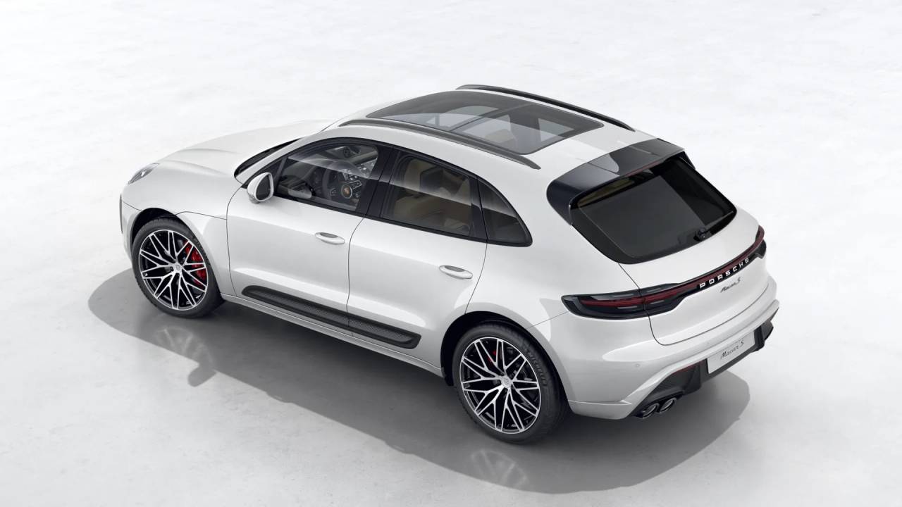 2026 Porsche Macan S photo 4