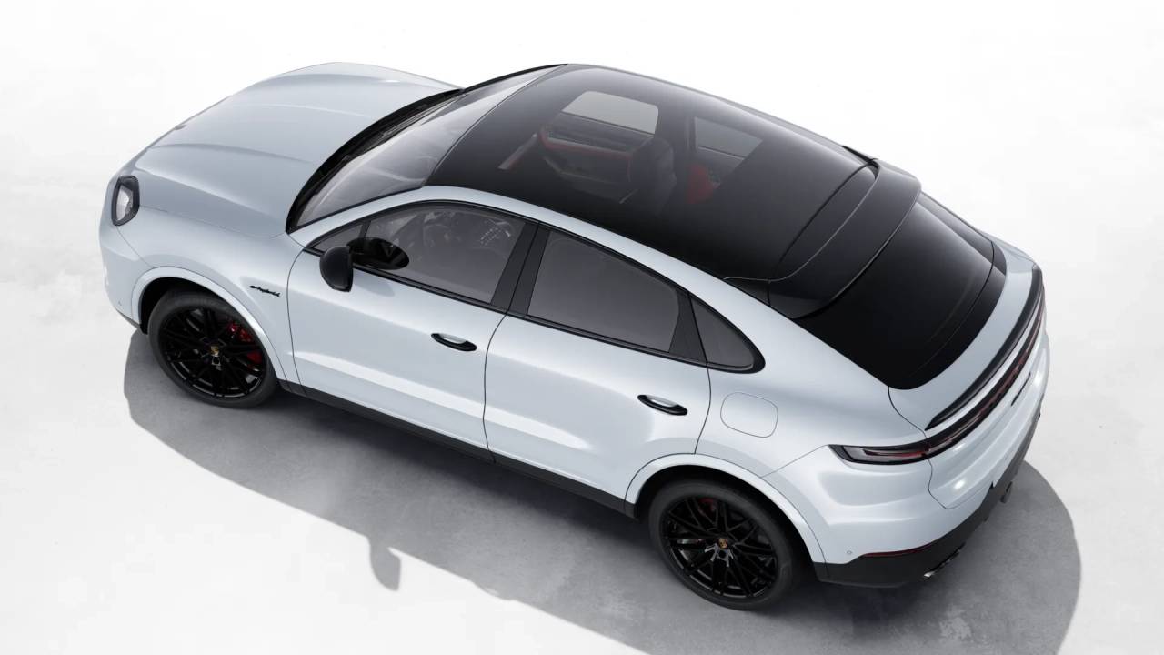 2026 Porsche Cayenne S E-Hybrid Coupe photo 4