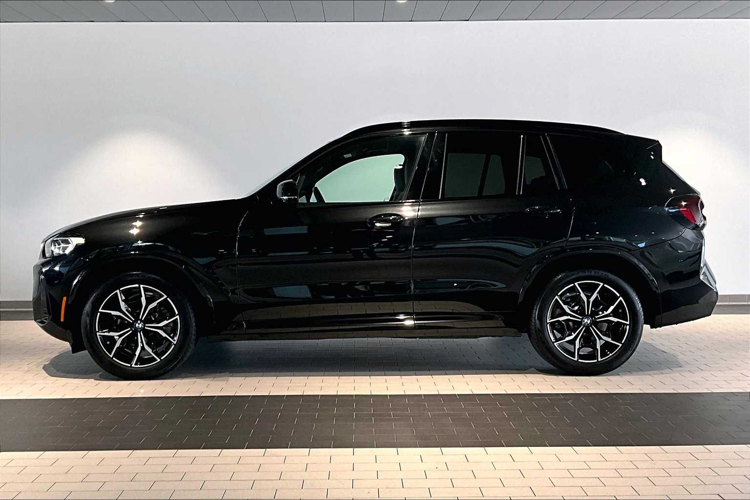 Used 2022 BMW X3 30i with VIN 5UX43DP06N9N08688 for sale in Sacramento, CA