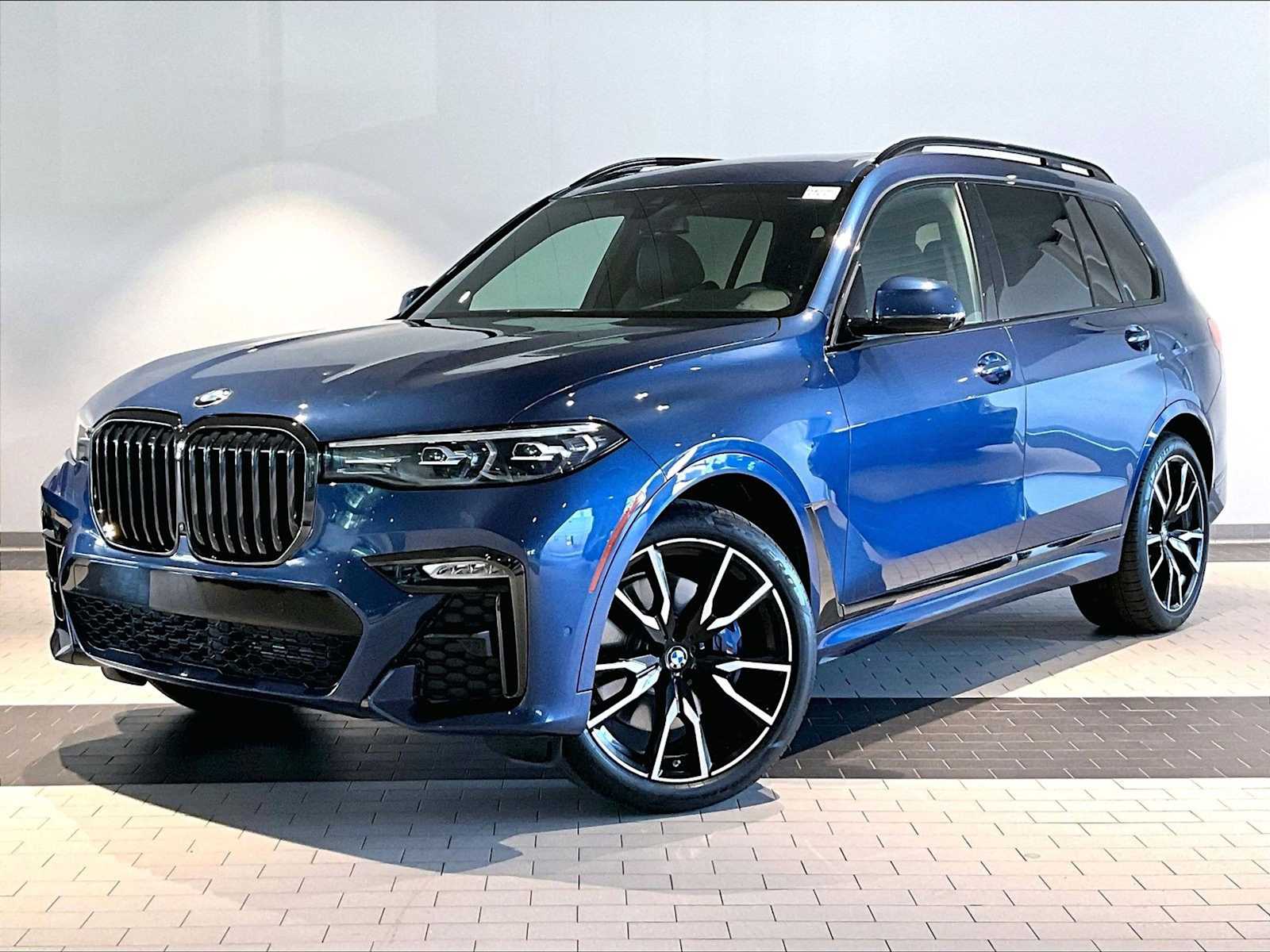 2021 BMW X7 xDrive40i's photo