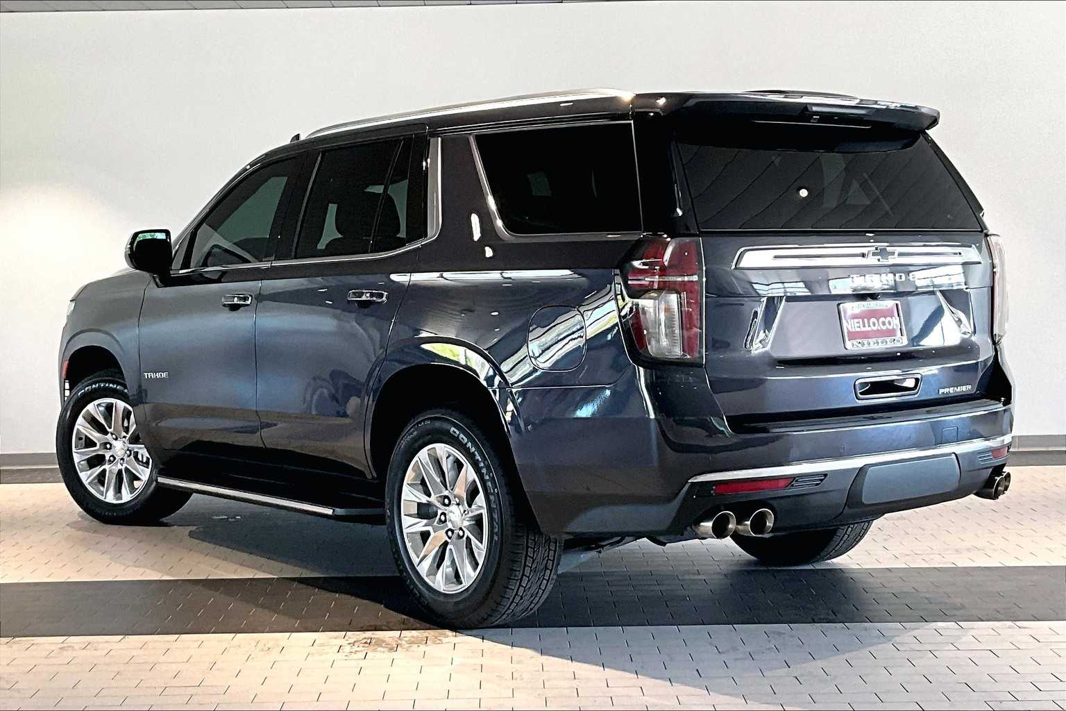 2023 Chevrolet Tahoe Premier photo 3