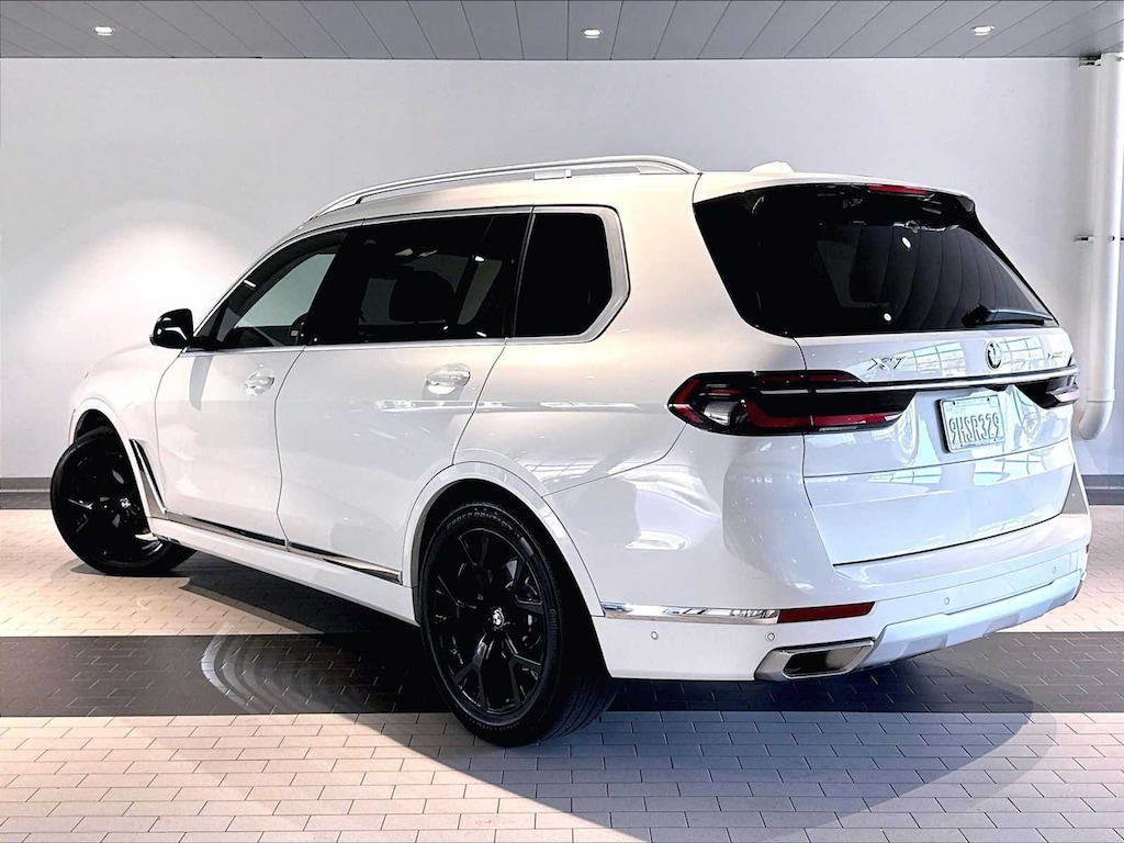 Used 2024 BMW X7 xDrive40i xDrive40i Sports Activity Vehicle SUV