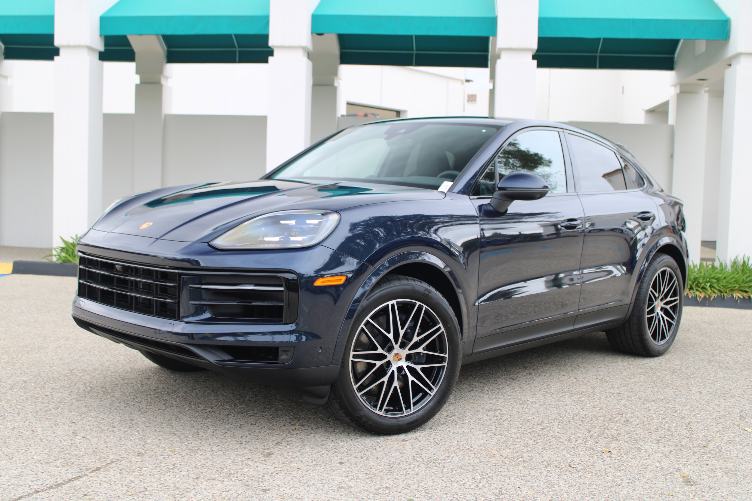 2026 Porsche Cayenne Coup Base