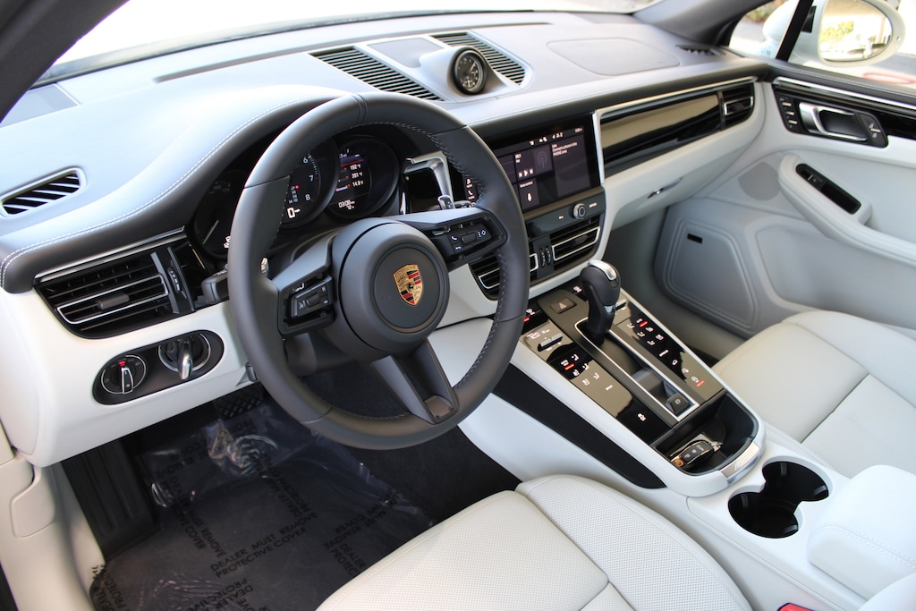 New 2026 Porsche Macan SUV