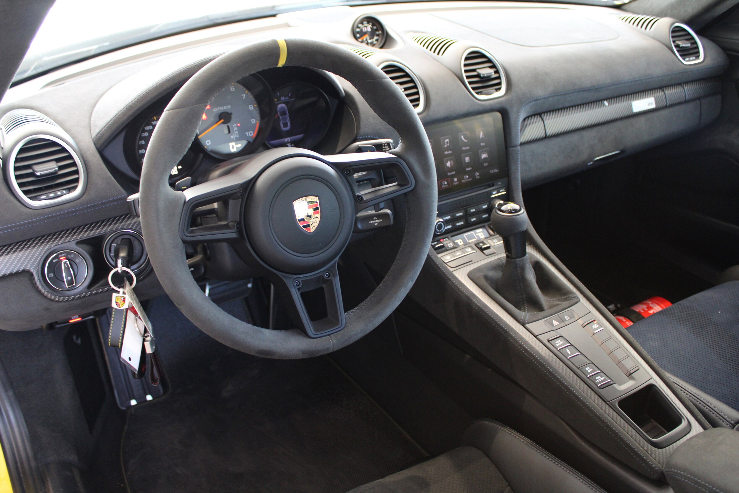 2023 Porsche Cayman GT4 RS photo 4