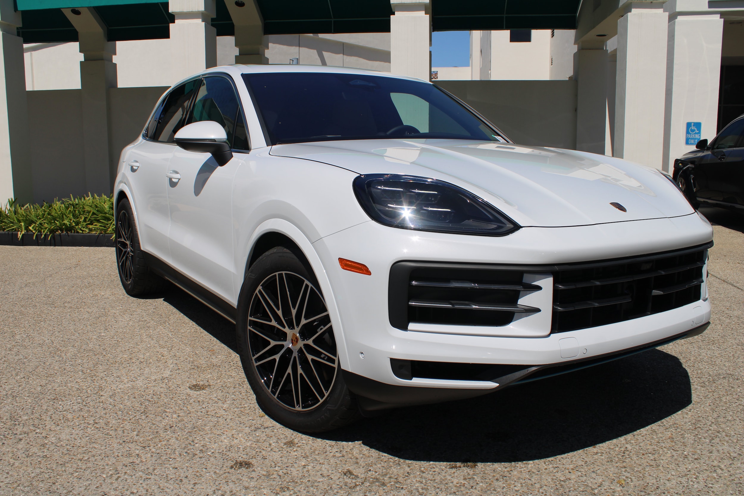 2026 Porsche Cayenne Base - Photo 9