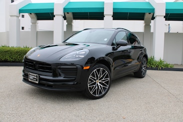 2026 Porsche Macan SUV