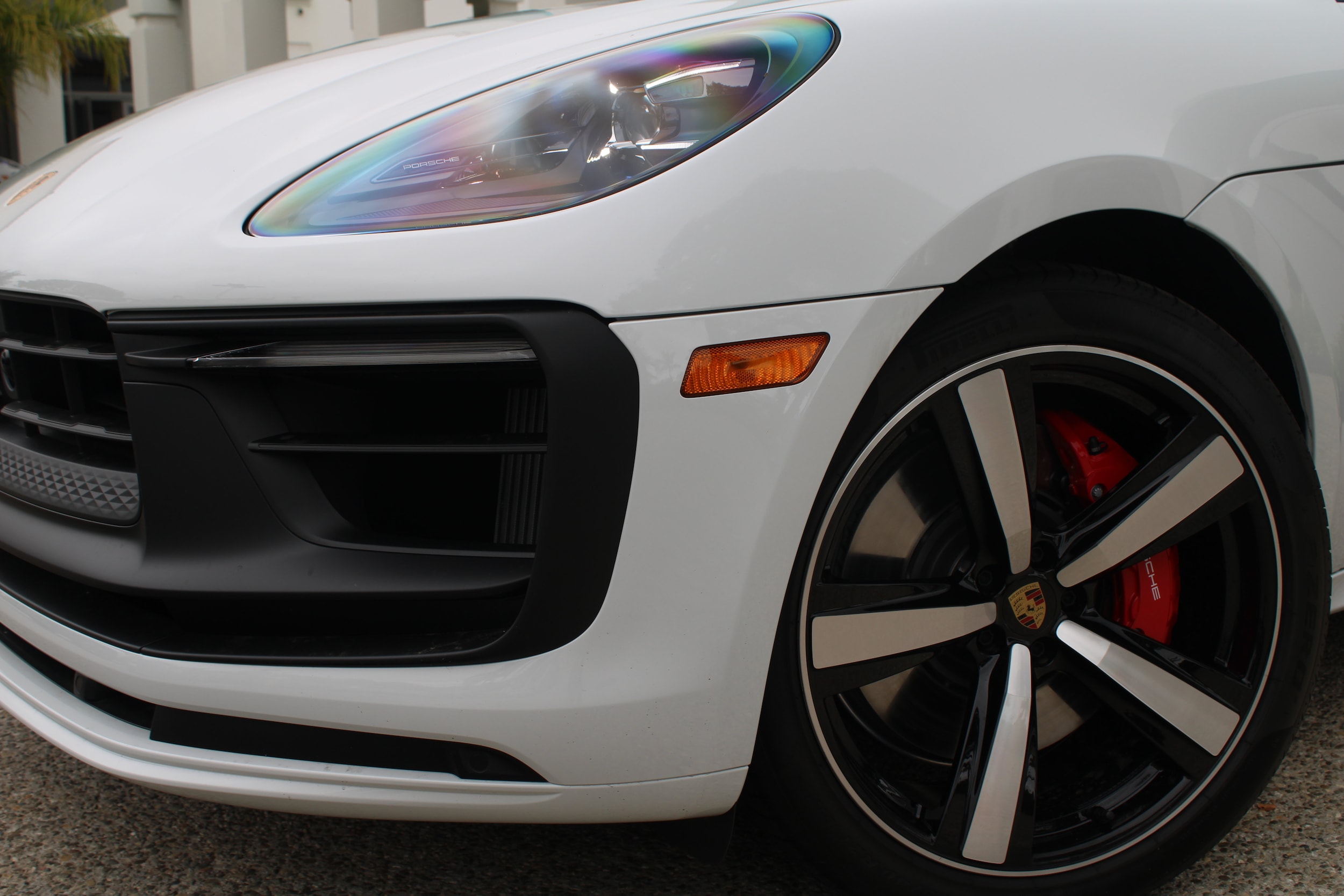 2026 Porsche Macan GTS - Photo 11