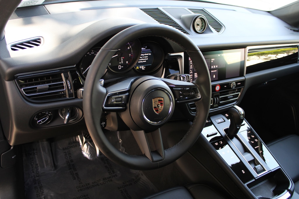 New 2026 Porsche Macan  SUV
