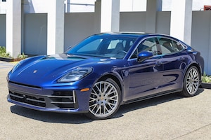 2024 Porsche Panamera 4 Hatchback