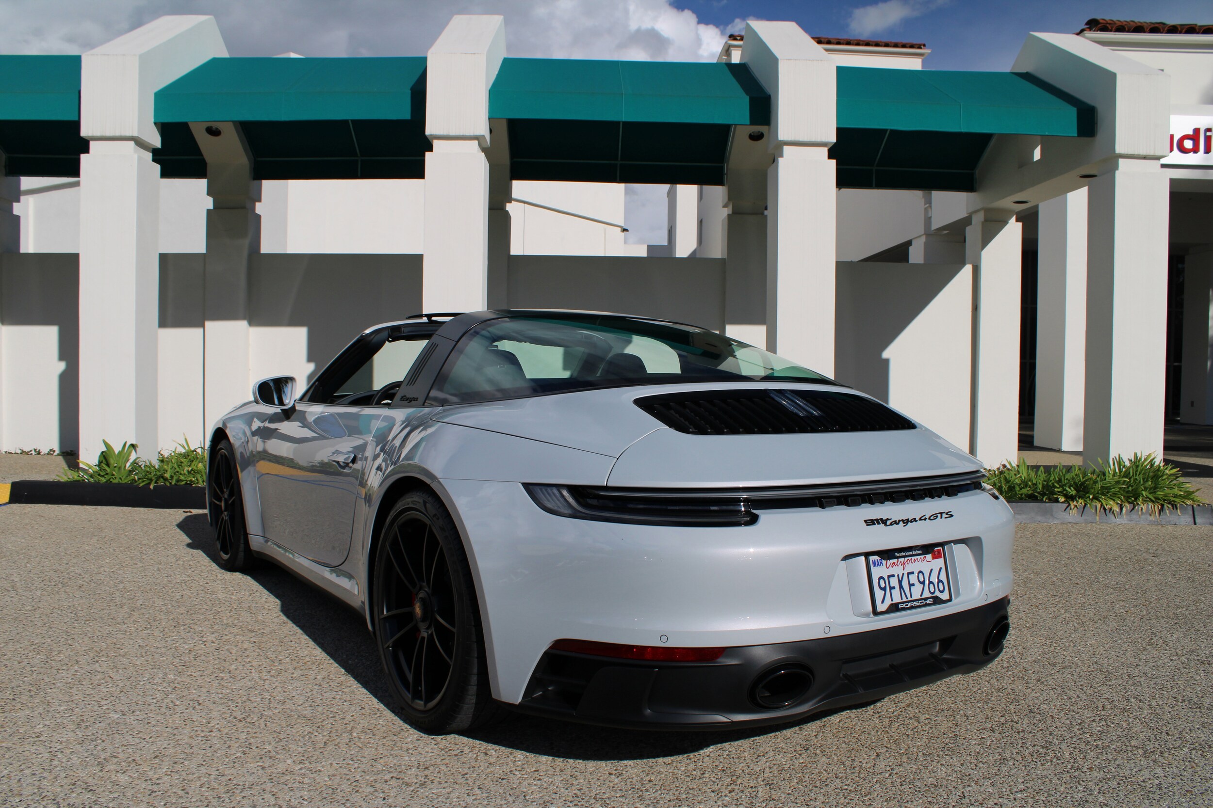 2023 Porsche 911 Targa 4 GTS photo 3